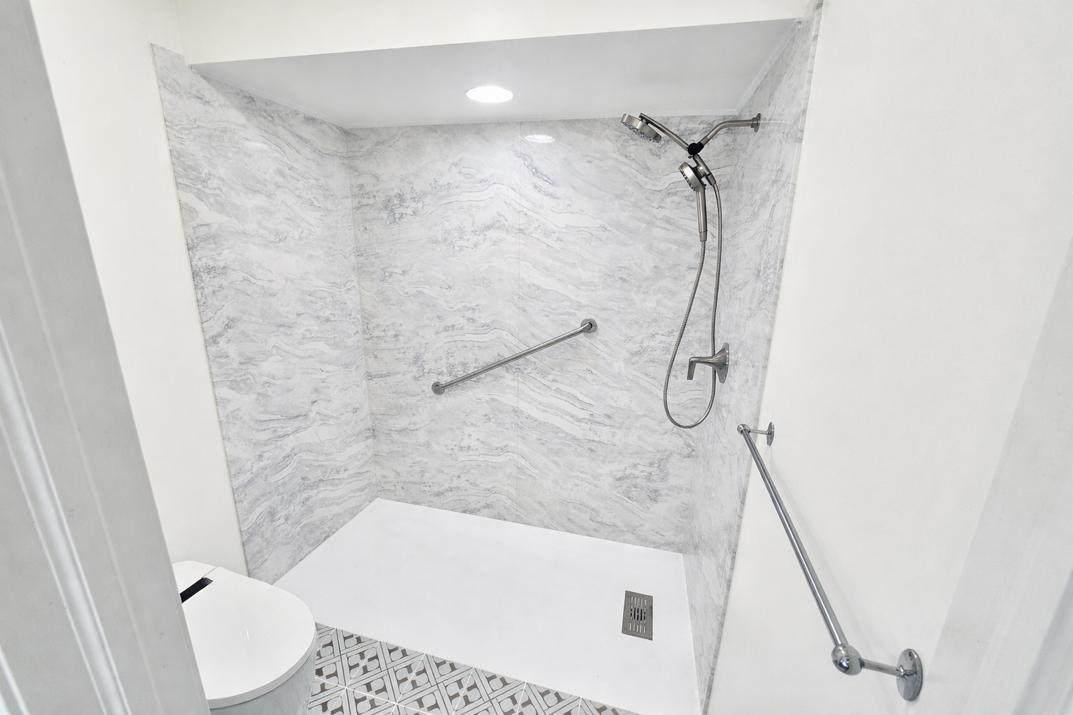 Bathroom Renovation – Photo 2